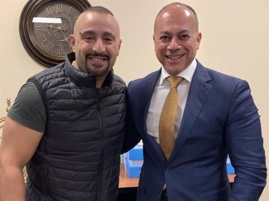 أحمد السقا يتعاقد مع شركة "سينرجي" لتقديم عدة أعمال فنية