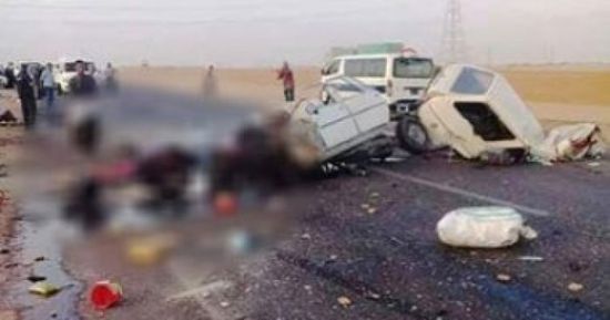 مصر.. إصابة 37 مواطنًا إثر حادث اصطدام حافلة رحلات بكثبان رملية