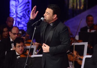 عاصي الحلاني يتألق بحفل مهرجان الموسيقى العربية (صور)