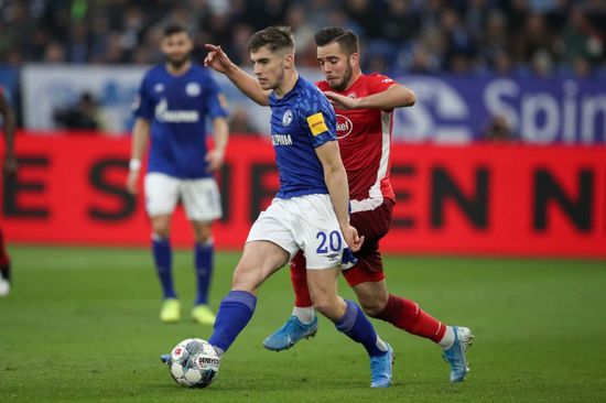 شالكه يحقق تعادلا مثيرا أمام فورتونا دوسلدورف في الدوري الألماني