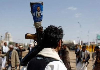 بين الدعوة للسلام والتهديد بالحرب.. الحوثي يرتبك على وقع اضطراب طهران