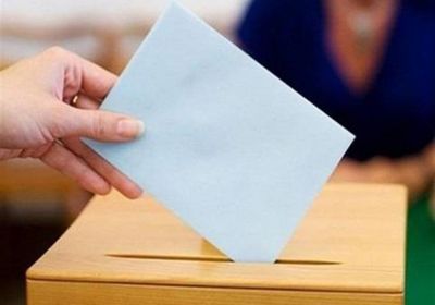 الناخبون الرومانيون يبدأون الإدلاء بأصواتهم في الانتخابات الرئاسية