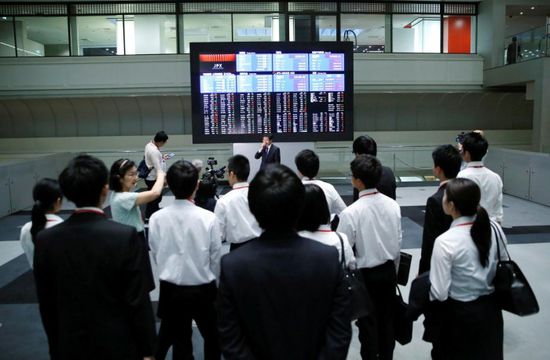 نيكي الياباني يصعد 0.13% ببورصة طوكيو