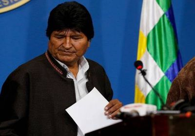 تعليق ناري من إعلامي أردني على استقالة رئيس بوليفيا