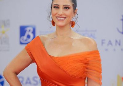 حنان مطاوع تنشر صورتها بصحبة ابنتها "أماليا"