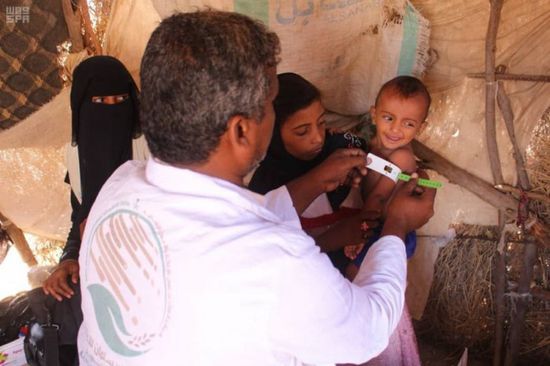 عيادات "سلمان للإغاثة" تفحص 9 آلاف مريض في الخوخة (صور)