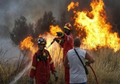 السلطات الأسترالية تأمر بالإجلاء الفوري للسكان بسبب الحرائق