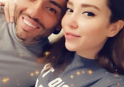 زوجة رامي جمال تواصل دعمه بهذه الكلمات