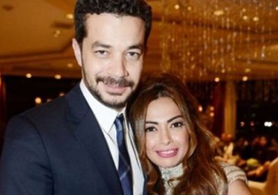 داليا مصطفى بصحبة زوجها شريف سلامة في صورة جديدة
