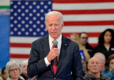 كوريا الشمالية عن نائب الرئيس الأمريكي السابق: " كلب مسعور"