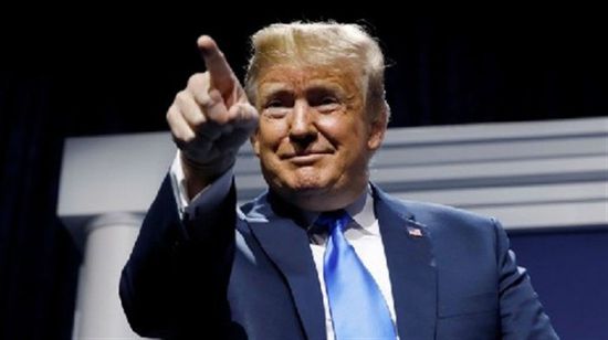 ترامب يعفو عن ضباط متهمين بارتكاب جرائم حرب