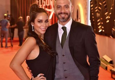 بسنت شوقي تبعث رسالة رومانسية لخطيبها محمد فراج