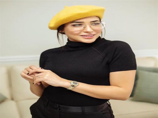 بالفيديو.. ساندي تطرح كليب "ماتتسابش"