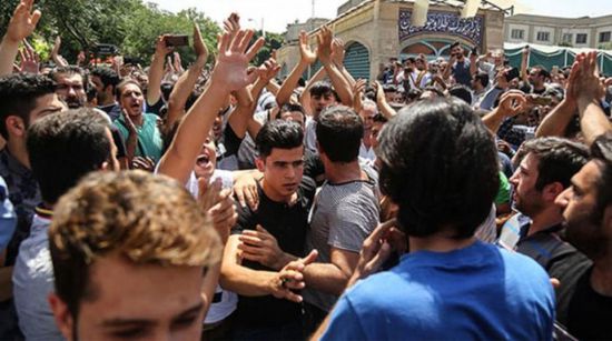 صحفي أحوازي: المظاهرات أربكت حسابات نظام إيران