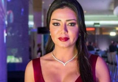رانيا يوسف أنيقة في أحدث إطلالتها (صور)