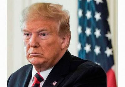 أحد مسؤولي الموازنة بالبيت الأبيض يدلي بشهادته بشأن عزل ترامب