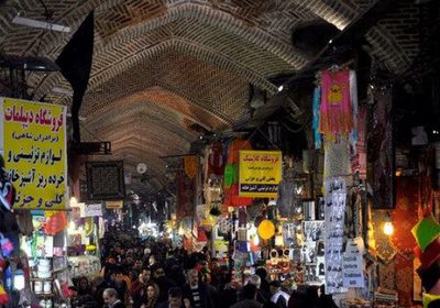 إضراب عام في سوق طهران الكبير وتظاهرات طلابية بكردستان