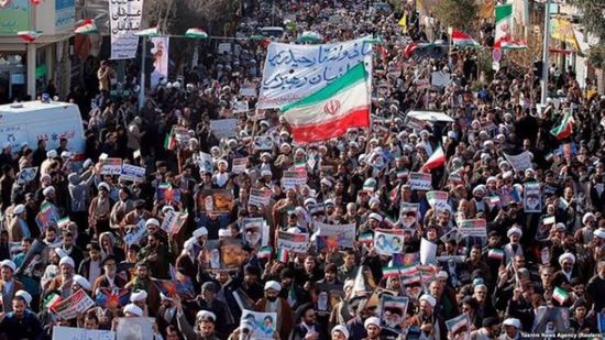 شاهد.. مقطعًا مصورًا لمظاهرات جديدة للشعب الإيراني في أبوشهر