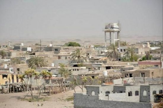 قصف حوثي للقرى ومنازل المواطنين في الدريهمي