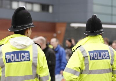 بريطانيا توجه تهمة "الإرهاب" لشاب احتجزته السلطات بعد وصوله من تركيا