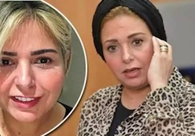 الفنانة المصرية صابرين تعلّق على قرار خلعها الحجاب