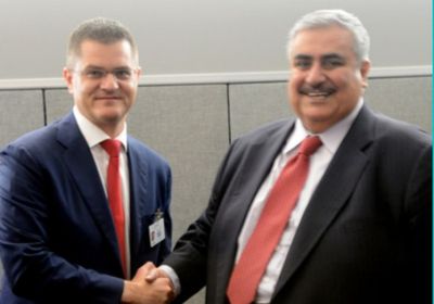 وزير الخارجية البحريني يجتمع مع نظيره الصربى لبحث العلاقات الثنائية بين البلدين