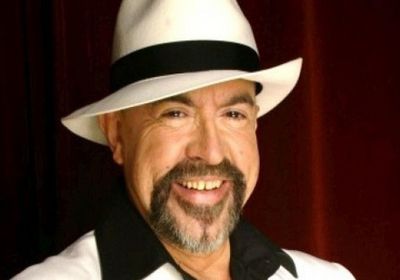 وفاة المطرب الفرنسي إريك مورينا بعد صراع مع المرض