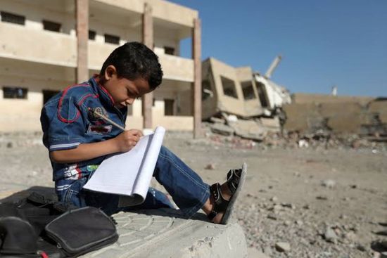 في يومهم العالمي.. ماذا فعلت الحرب الحوثية الغاشمة بالأطفال؟