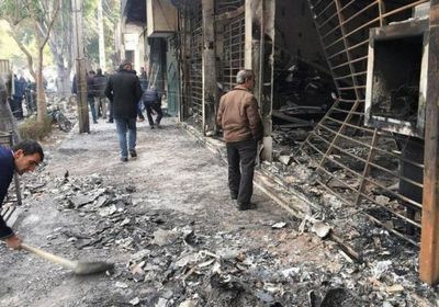 شاهد.. صورة من قبور الشباب المقتول بتظاهرات إيران