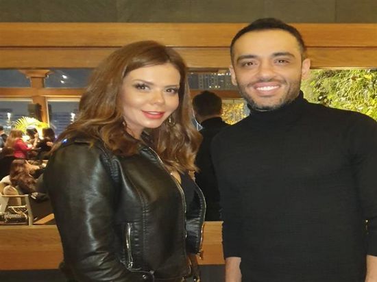 إيمي سالم لـ رامي جمال :مستنية ألبوم يكسر الدنيا