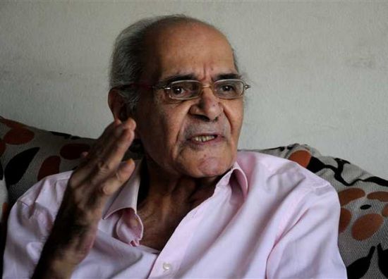 نقل الفنان المصري محمد خيري للمستشفى إثر تعرضه لأزمة صحية