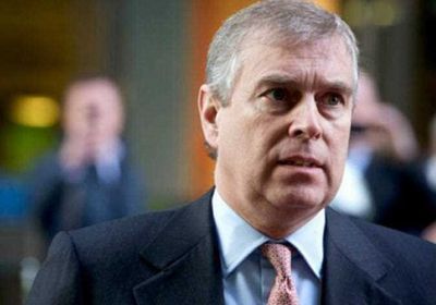 الأمير البريطاني أندرو يتخلى عن منصبه الملكي