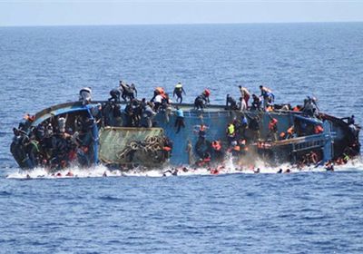 طرابلس.. مصرع 67 شخصًا غرقًا إثر انقلاب قارب في البحر المتوسط