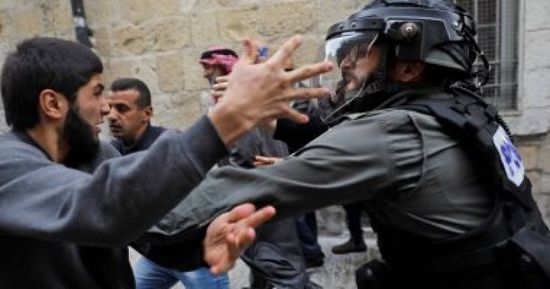   الاحتلال الإسرائيلي يعتقل فتاة فلسطينية جامعية بالضفة الغربية 