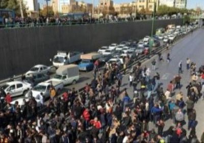 إيران تعتقل عشرات العناصر وتصفهم بالمحرضين على الشغب