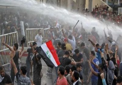 سقوط 14 قتيلا من المتظاهرين العراقيين خلال تفريق قوات الأمن لتظاهرات