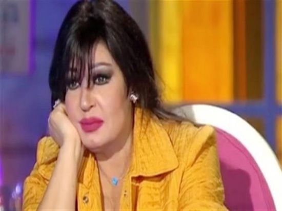 بعد رحيلها.. فيفي عبده تطلب من جمهورها الدعاء لشقيقتها 