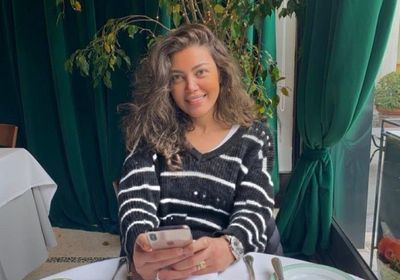 ريهام حجاج تنفي شائعات حملها 