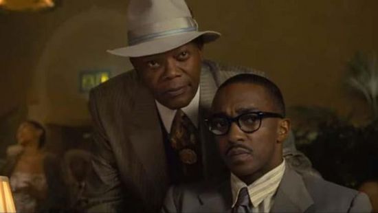 شركة Apple تلغي العرض الأول لفيلم The Banker