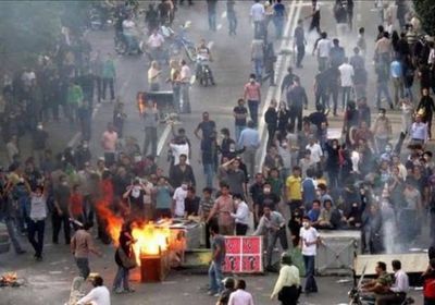 القضاء الإيراني: الحرس الثوري احتجز نحو 100 من قادة الاحتجاجات الأخيرة&lrm;