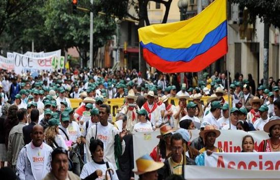 آلاف الكولومبيين يتجمعون مجددًا بالشوارع تنديدًا ضد الحكومة