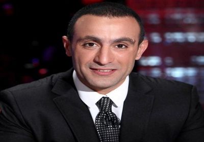 أحمد السقا لمنتخب مصر للشباب :"رفعتوا راسنا يا رجالة"