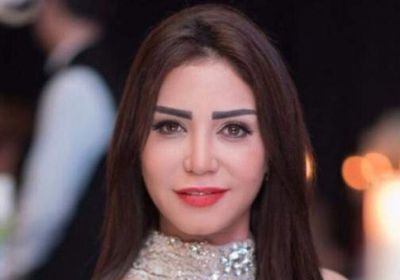 إيناس عز الدين تحتفل بعيد ميلادها بصحبة نجوم الفن (فيديو)