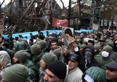 ملالي إيران يتهمون محتجين بالانتماء لداعش