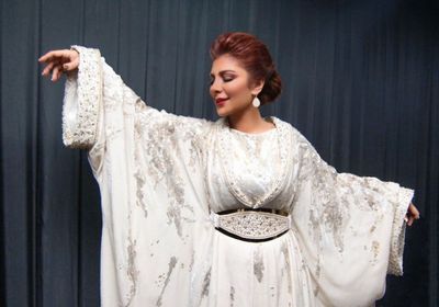 أصالة تنشر صورة من حفلها الأخير.. وتعلق :هنا أحيا