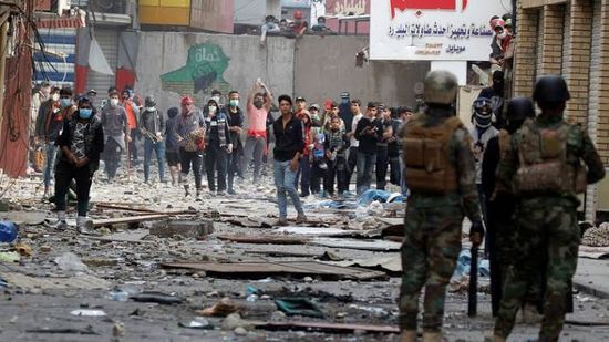 قتيل في بغداد وعشرات المصابين خلال تفريق تظاهرات ببضع مدن عراقية