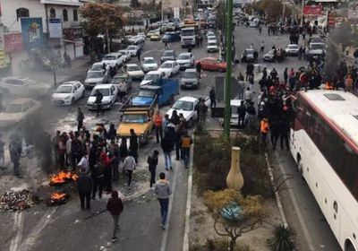 بعد رفع الحظر عن الإنترنت.. انتشار مقاطع فيديو توثق القمع الوحشي للمتظاهرين الإيرانيين