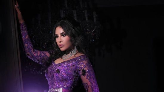 أحلام تقدم واجب العزاء في شقيق عبدالمجيد عبدالله