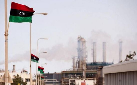 مؤسسة النفط الليبية تعلن وقف الإنتاج في حقل الفيل بسبب غارات جوية