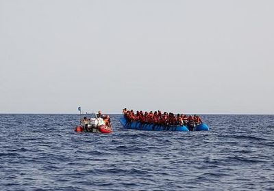 مفوضية الأمم المتحدة تجلى 117 مهاجرا من ليبيا إلى رواندا